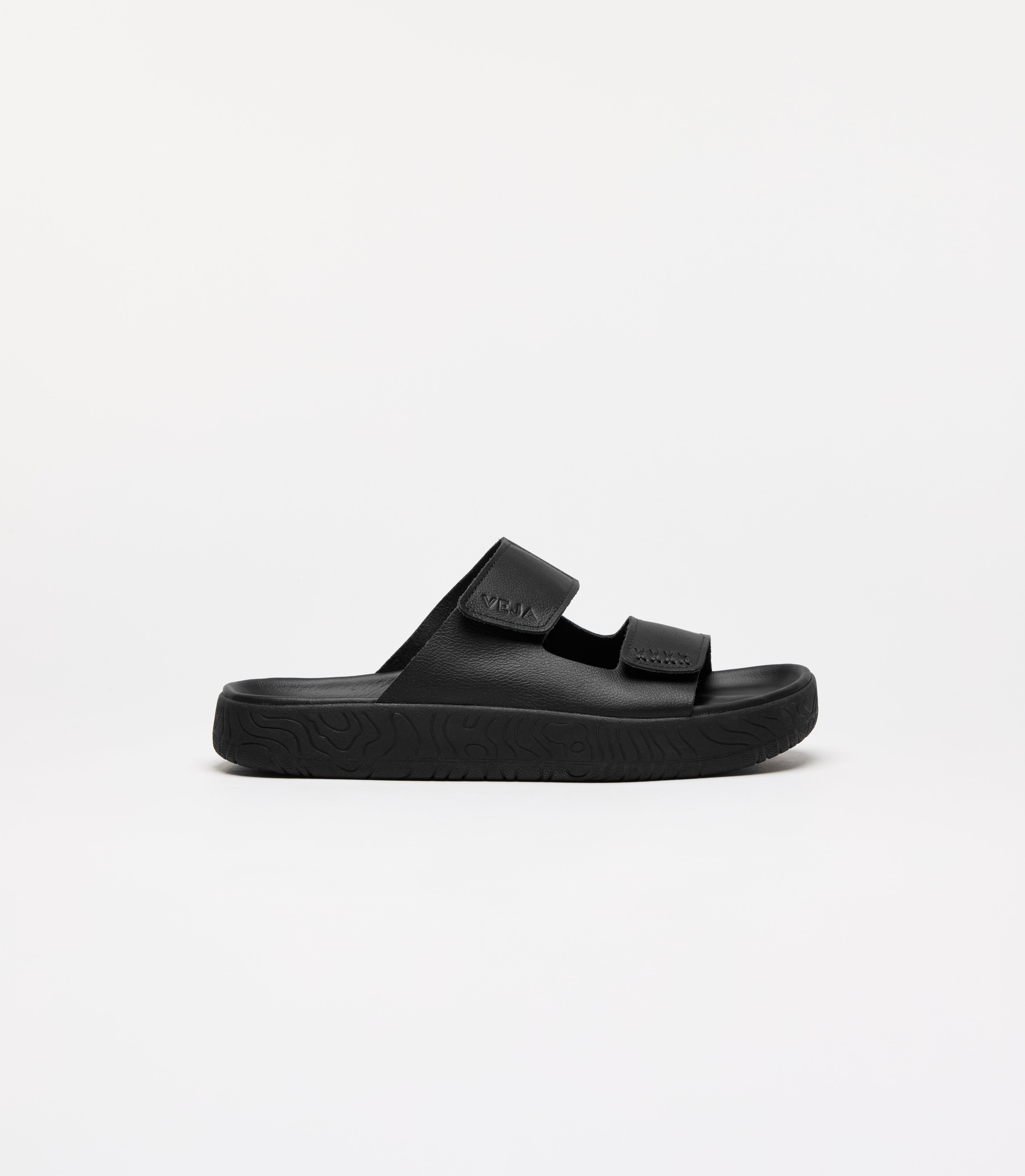 VEJA Etna Leather Sandal in Black