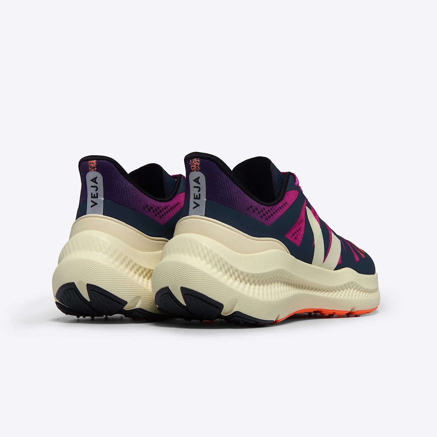 VEJA Condor 3 Engineered Mesh Performance