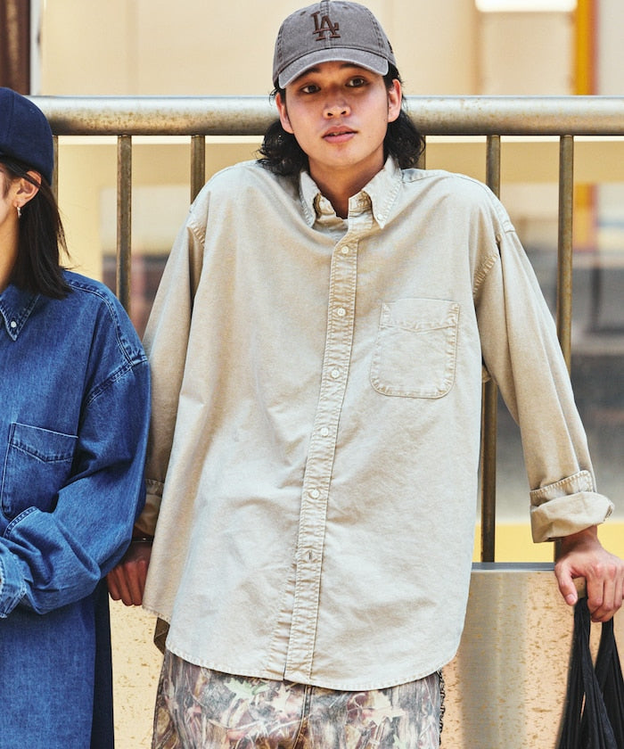 Nautica Japan Garment Dyed Oxford BD Shirt in beige with oversized fit and button-down collar
