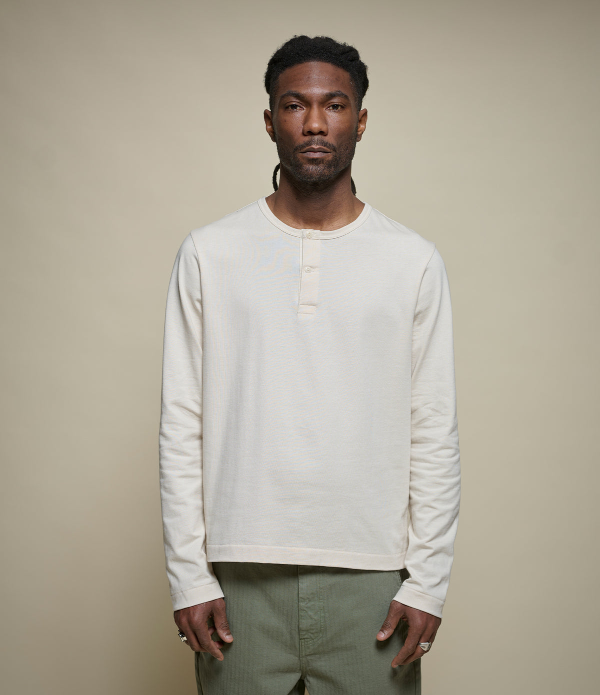 Merz b. Schwanen 2M16LS Cropped Vintage Machine Refined Fit Henley in Nature