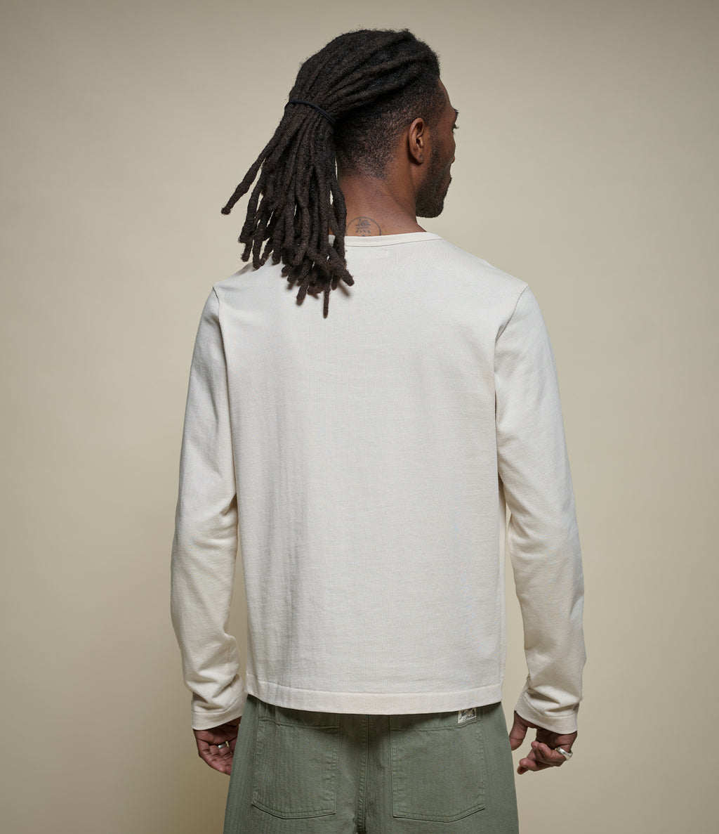 Merz b. Schwanen 2M16LS Cropped Vintage Machine Refined Fit Henley in Nature