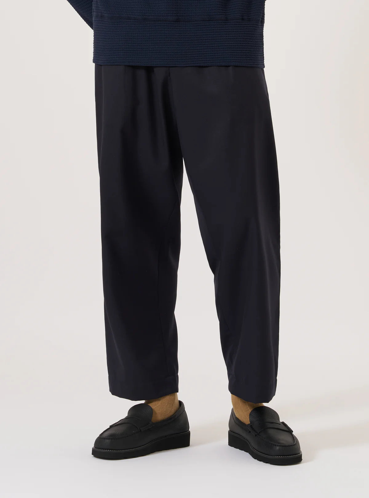 Universal Works Travel Suiting Oxford Pant in Navy