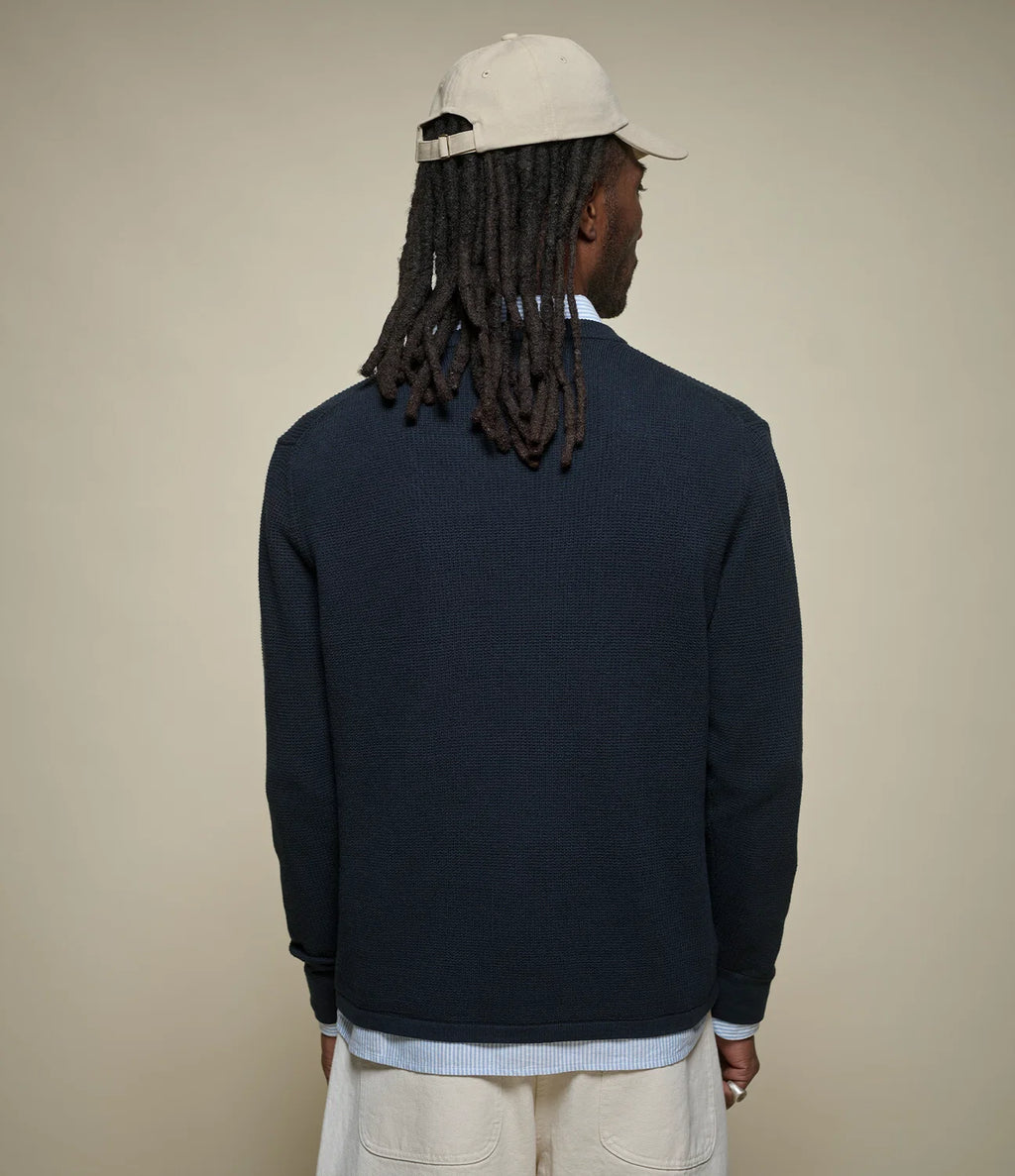 Merz b. Schwanen Lightweight Waffle Knit Sweater in Dark Navy
