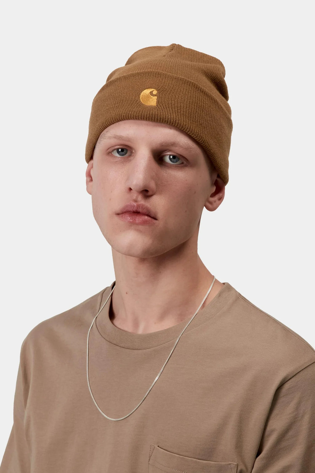Carhartt WIP Chase Beanie in Hamilton Brown / Gold