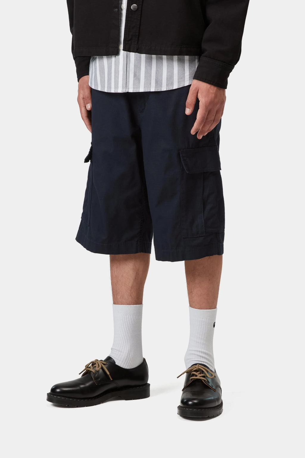 Carhartt WIP Regular Cargo Short in Deep Night Rinsed