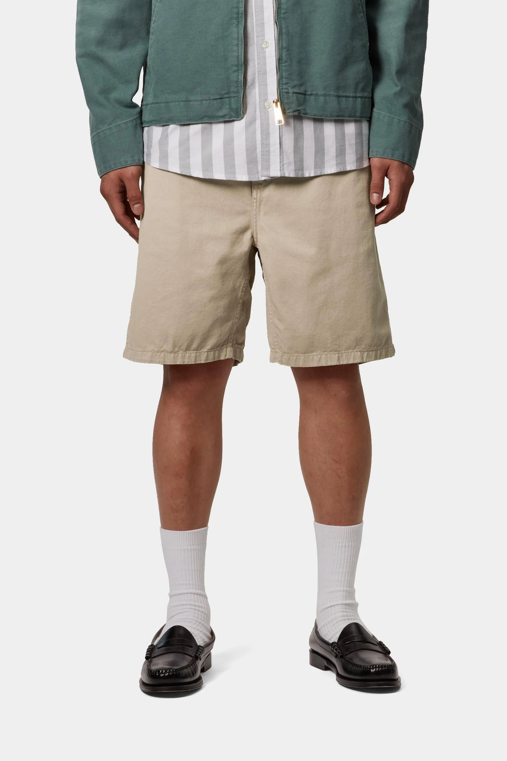 Carhartt WIP Flint Short in Wall Garment Dyed