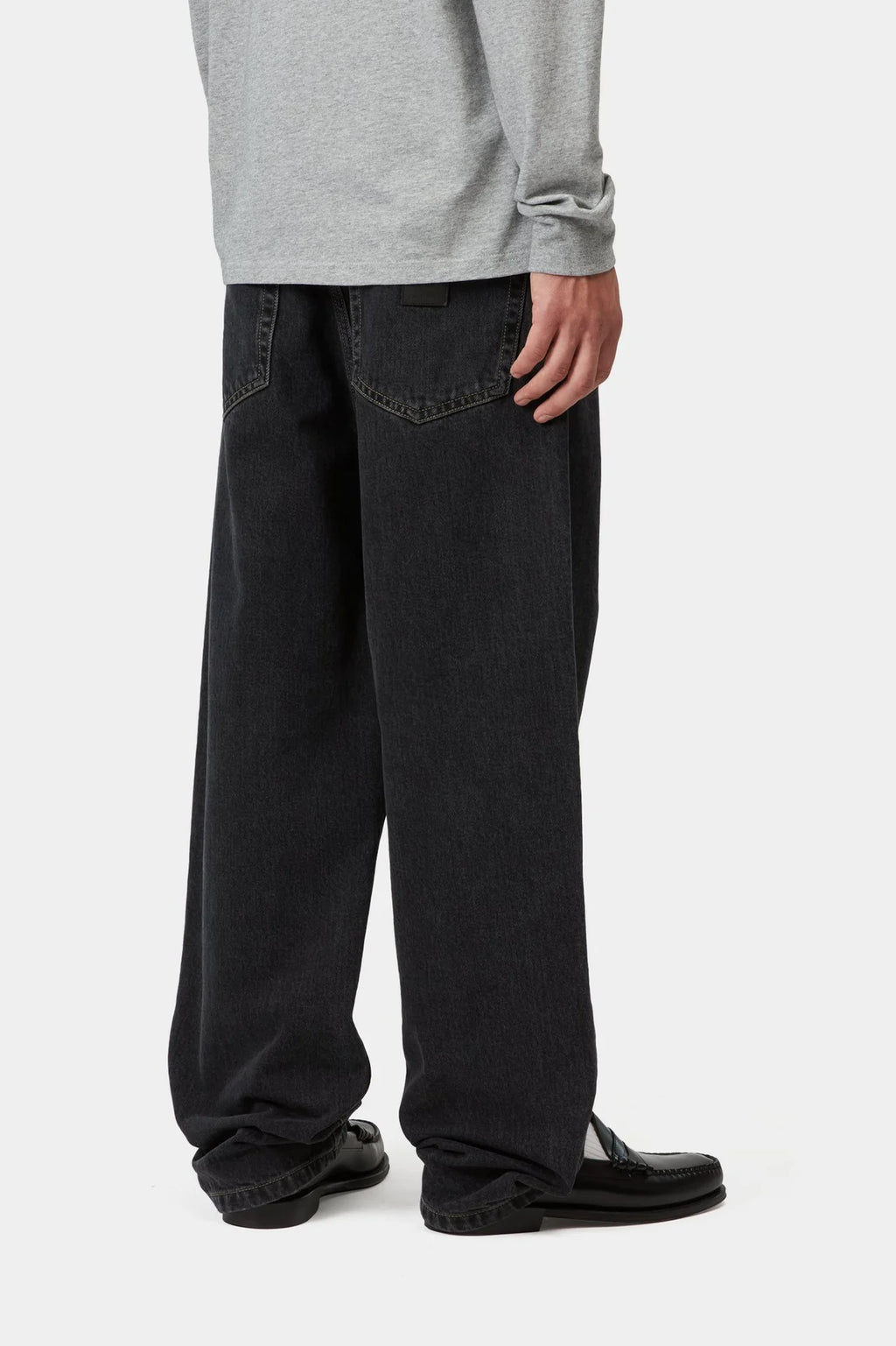 Carhartt WIP Aaron Pant in Black Stone Washed