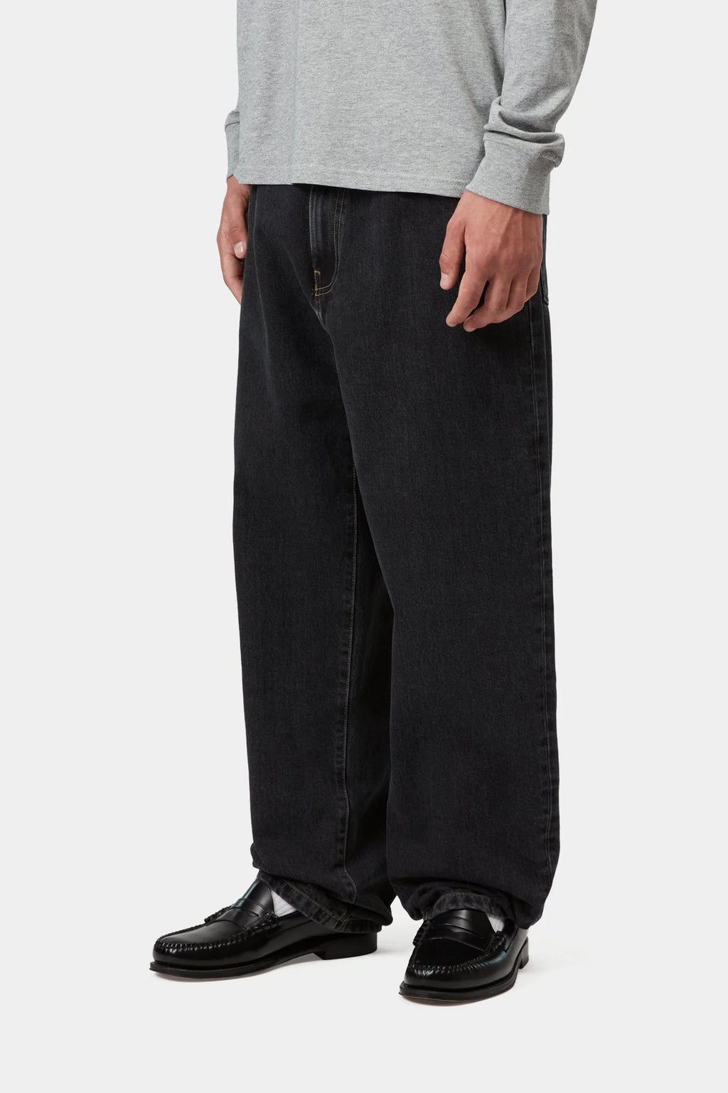 Carhartt WIP Aaron Pant in Black Stone Washed