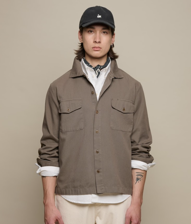 Merz b. Schwanen Worker's Cotton Twill Long Sleeve Shirt in Grain