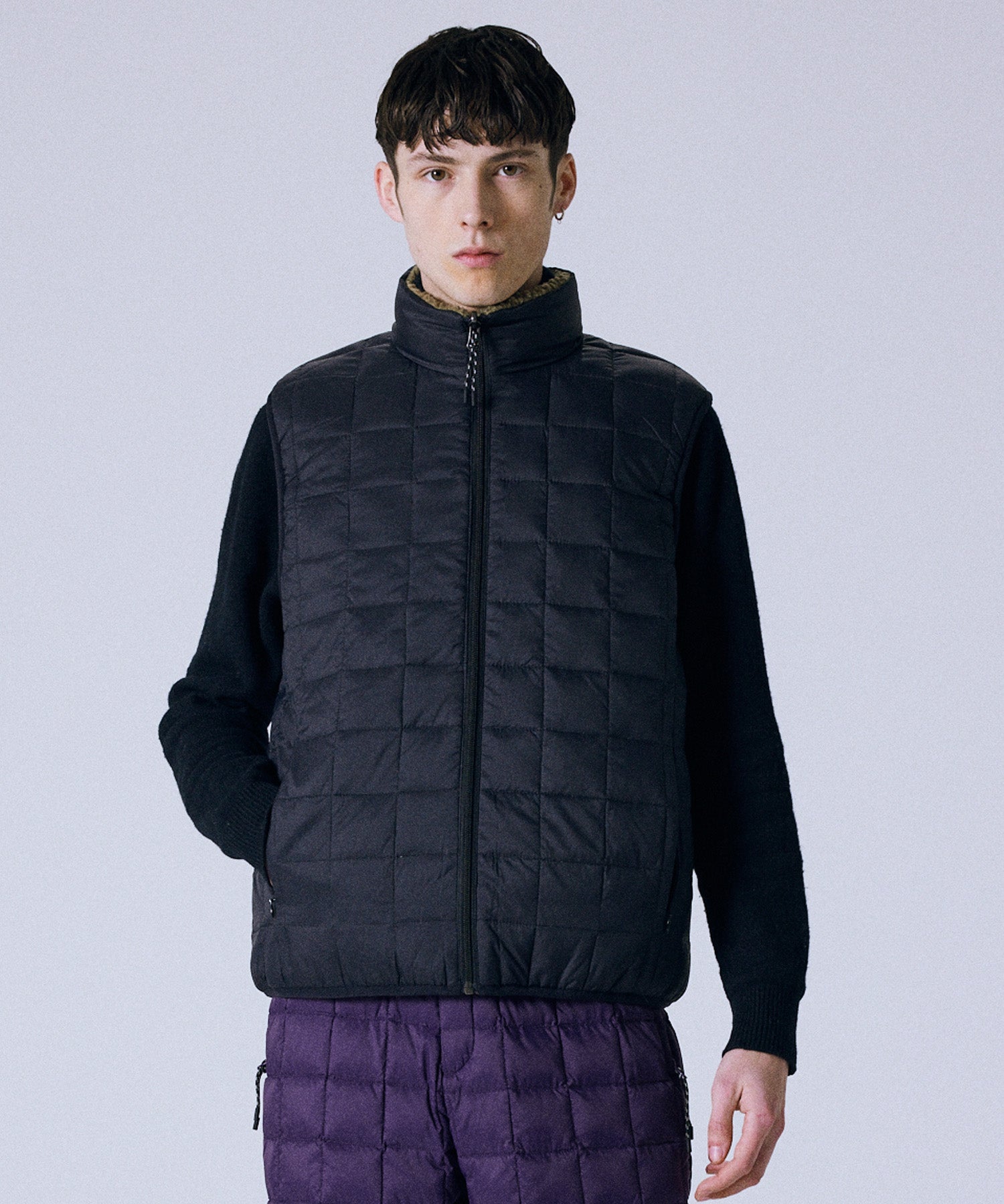 TAION Unisex Down x BOA Reversible Jacket in Black & Beige