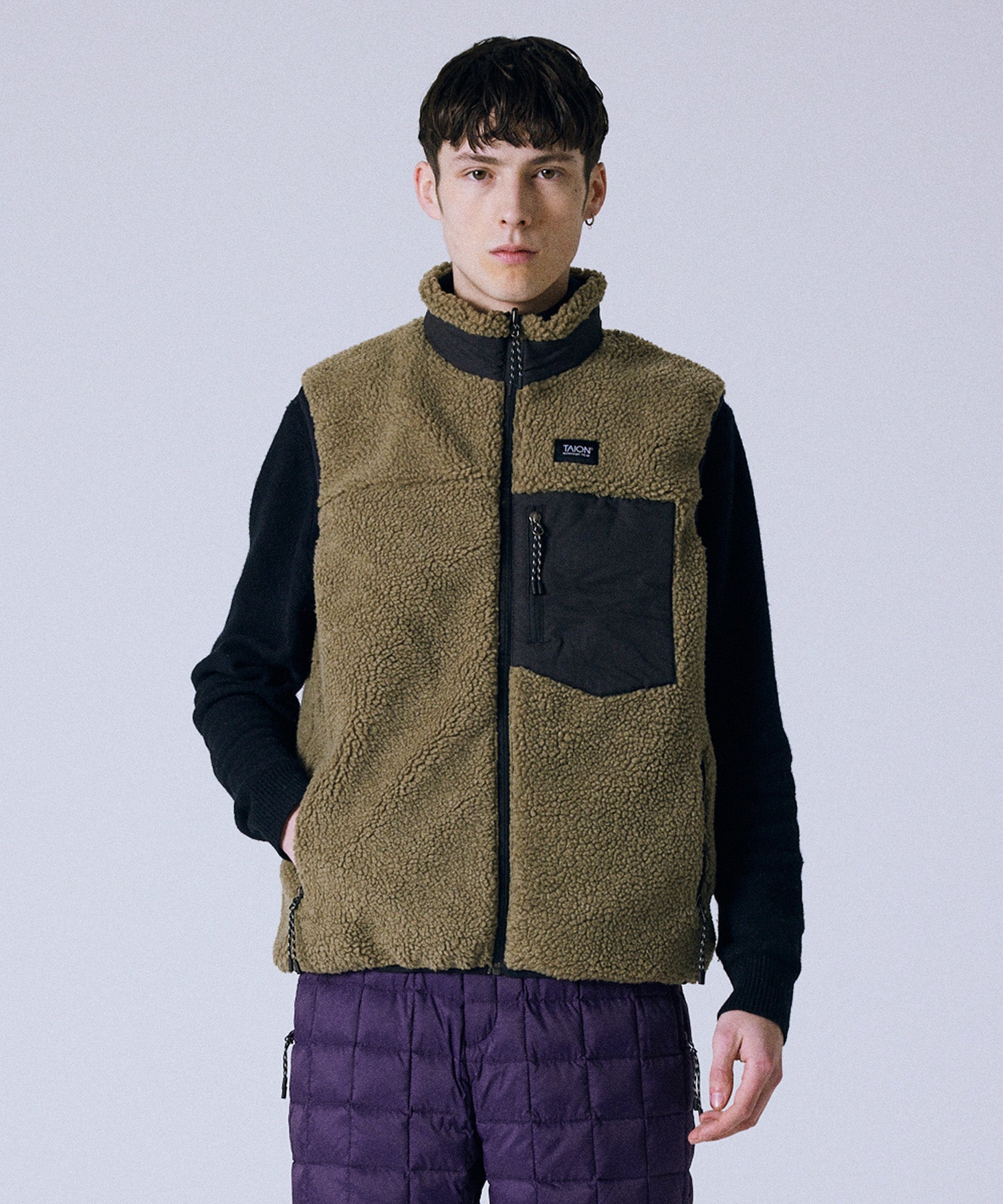 TAION Unisex Down x BOA Reversible Jacket in Black & Beige