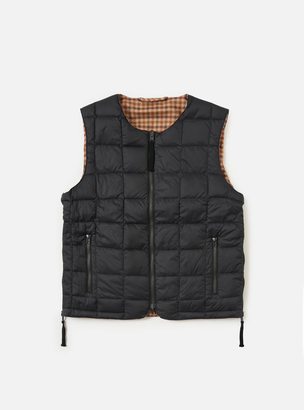 Universal Works x Taion Mens Black Reversible Puffer Vest