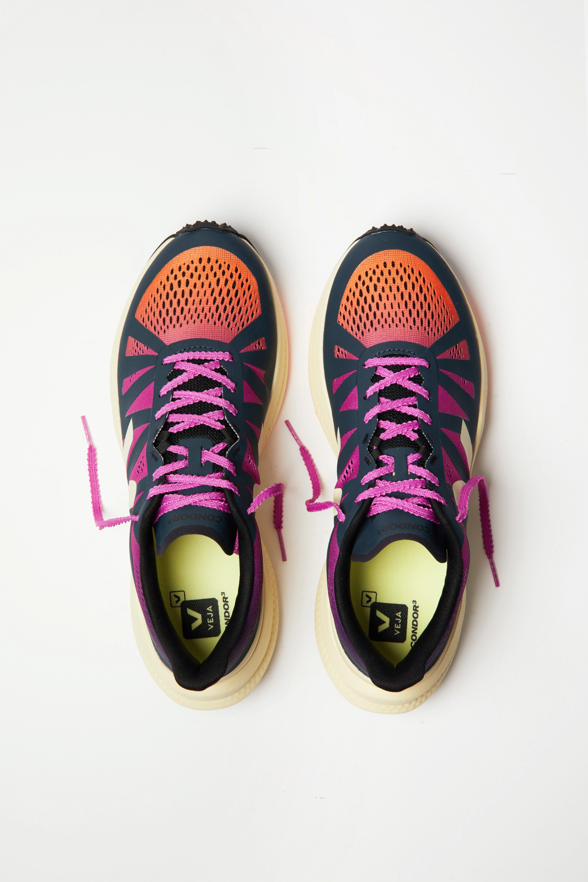 VEJA Condor 3 Engineered Mesh Performance