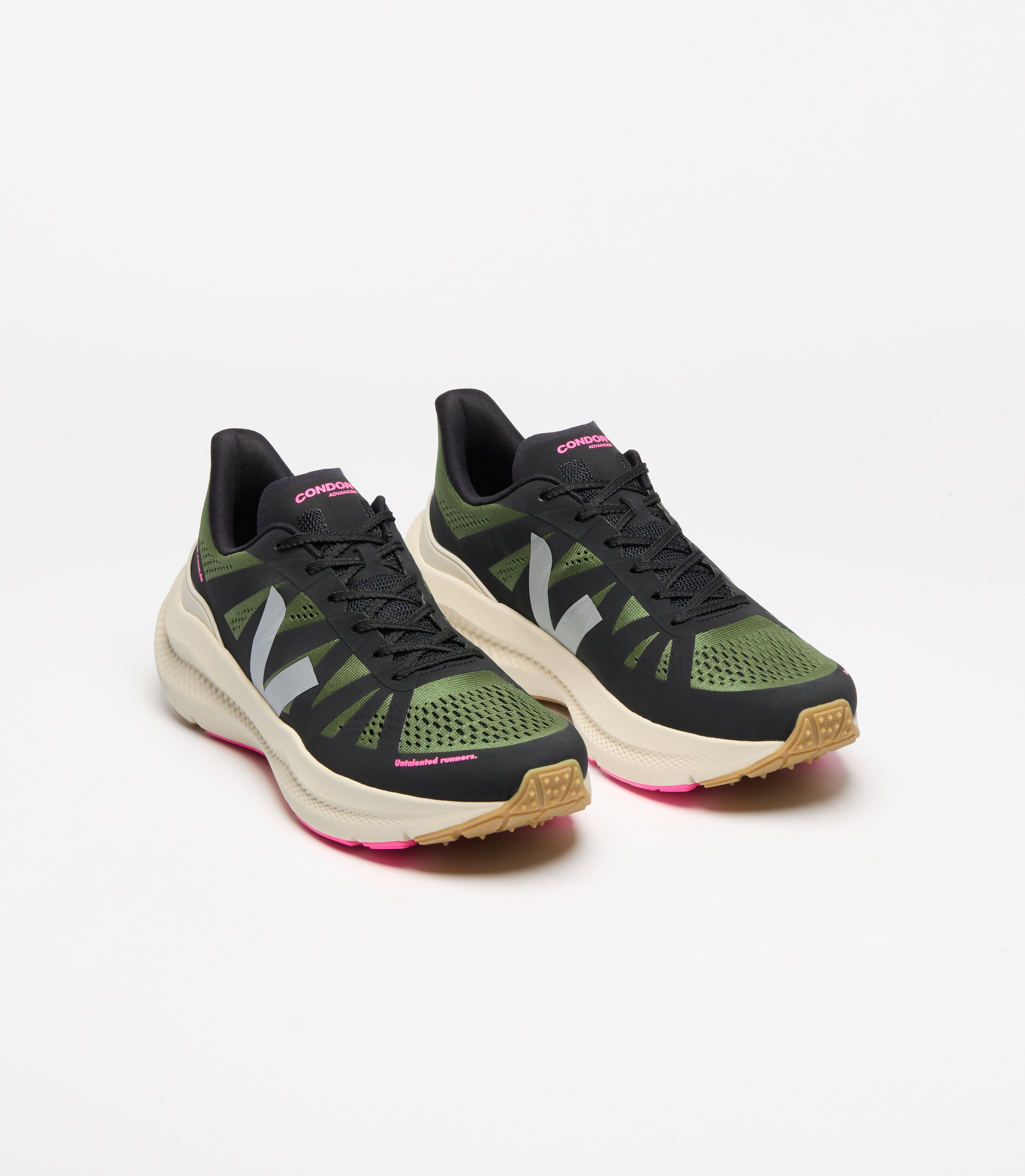 VEJA x Jolie Foulée Condor 3 Advanced Engineered in Militar