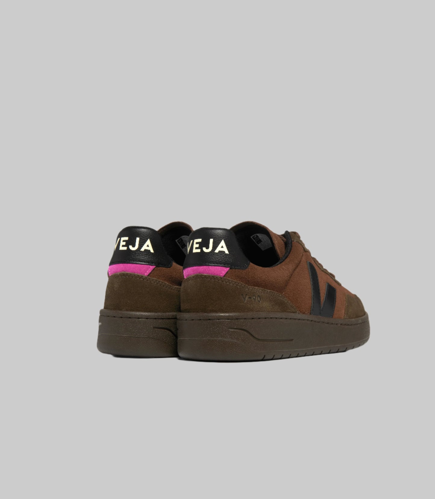 VEJA V-90 Suede Walnut Black