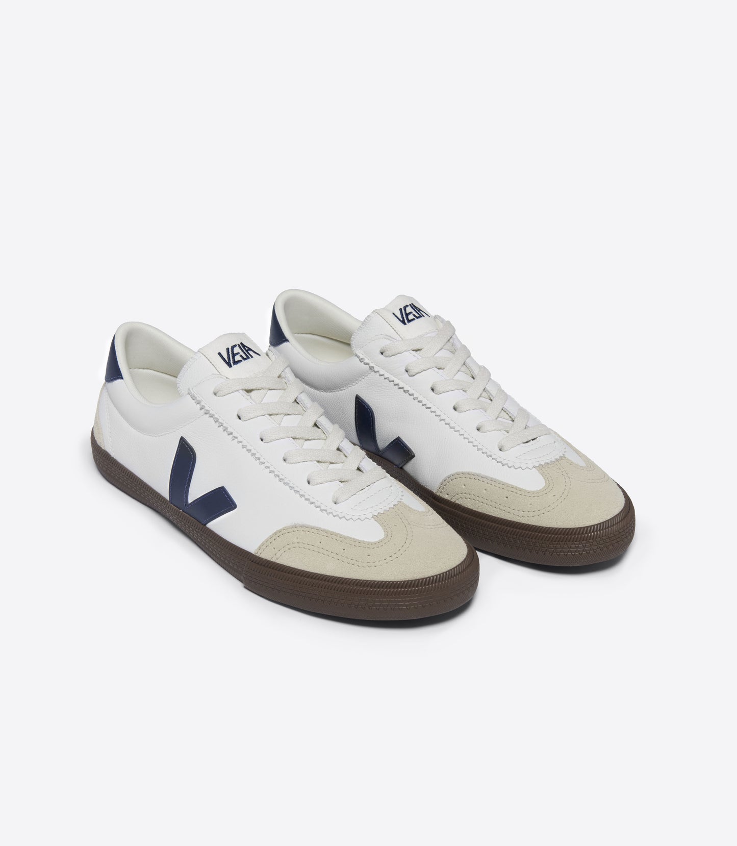 VEJA Volley O.T. Leather White Nautico Bark