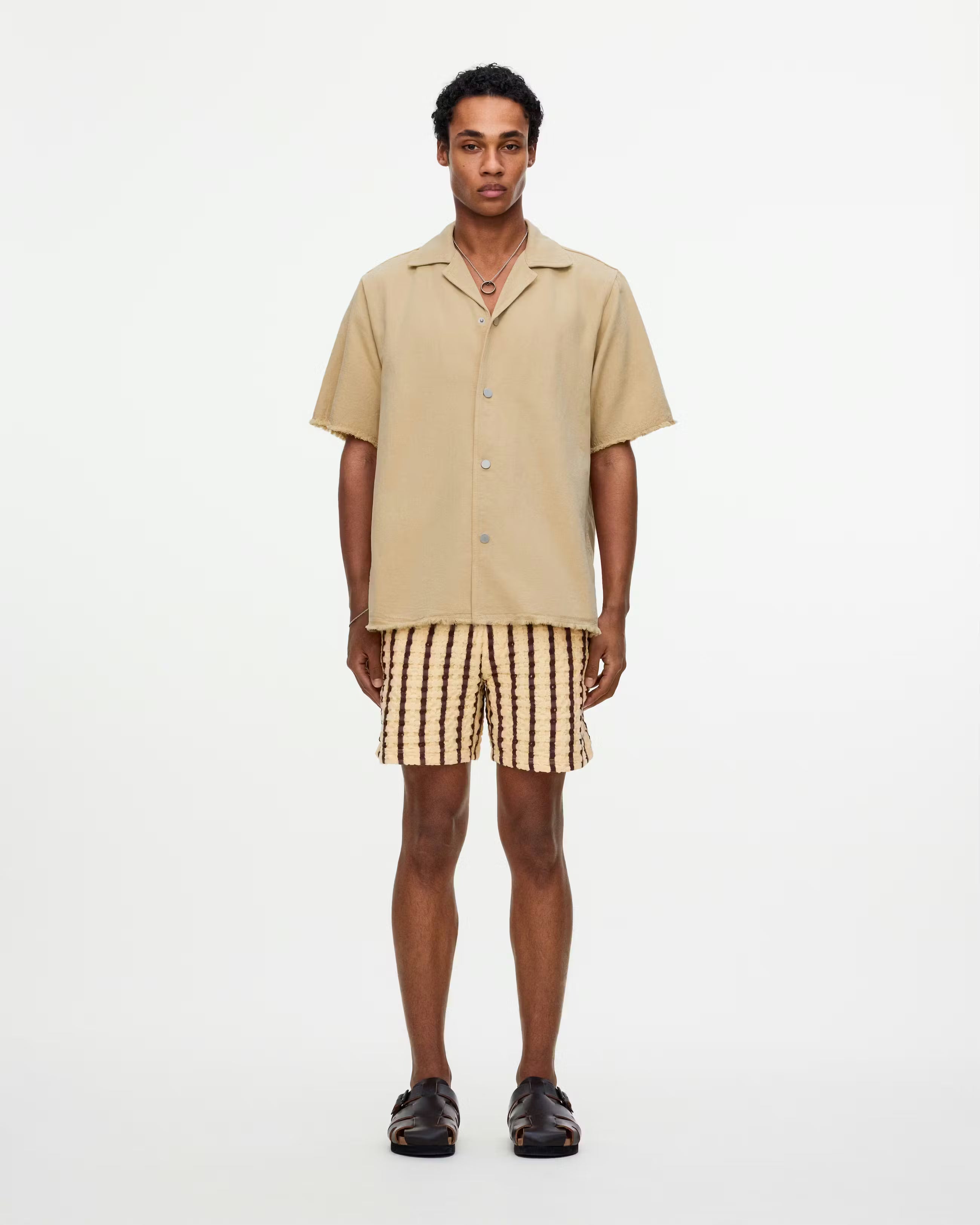 OAS Latte Bodega cotton linen canvas shirt with relaxed fit and resort collar in muted latte tone