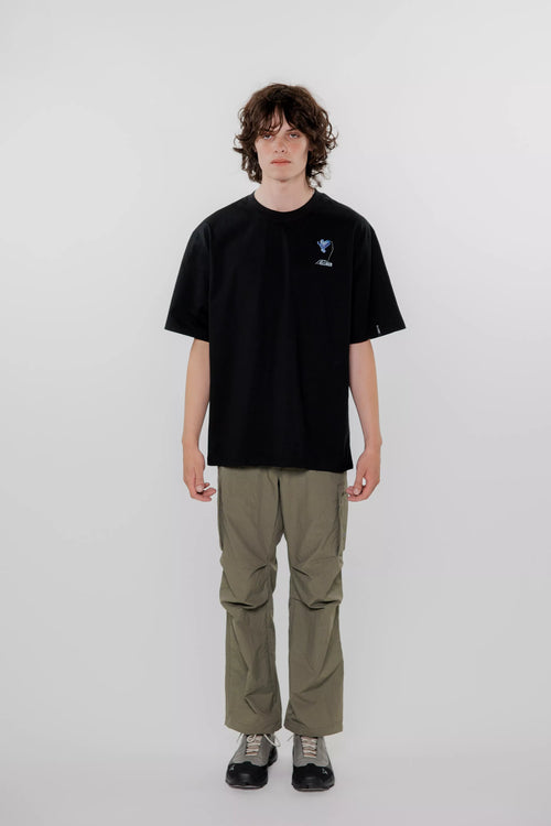 Elliker Rill Bluebell Print T-Shirt in Black