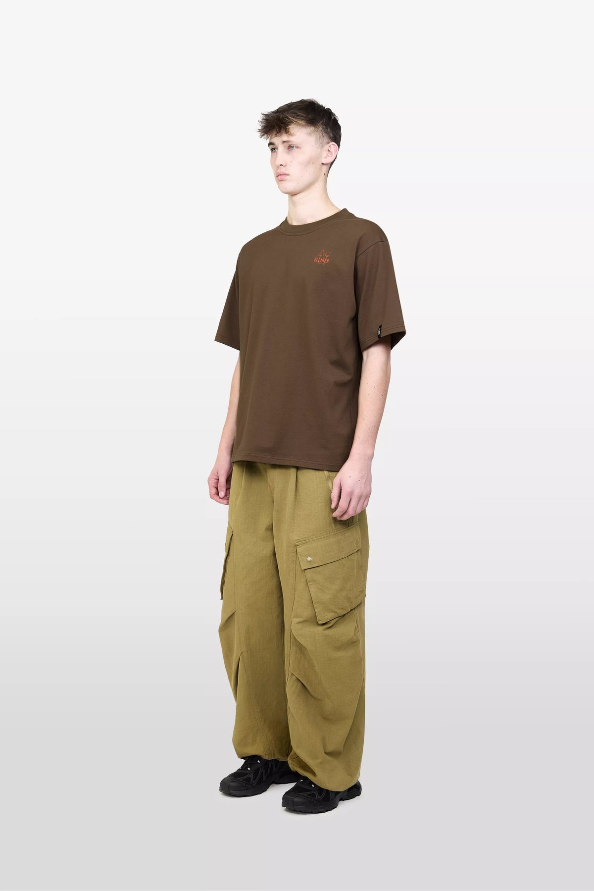 Elliker Rill Campfire Print T-Shirt in Dark Brown, image 5