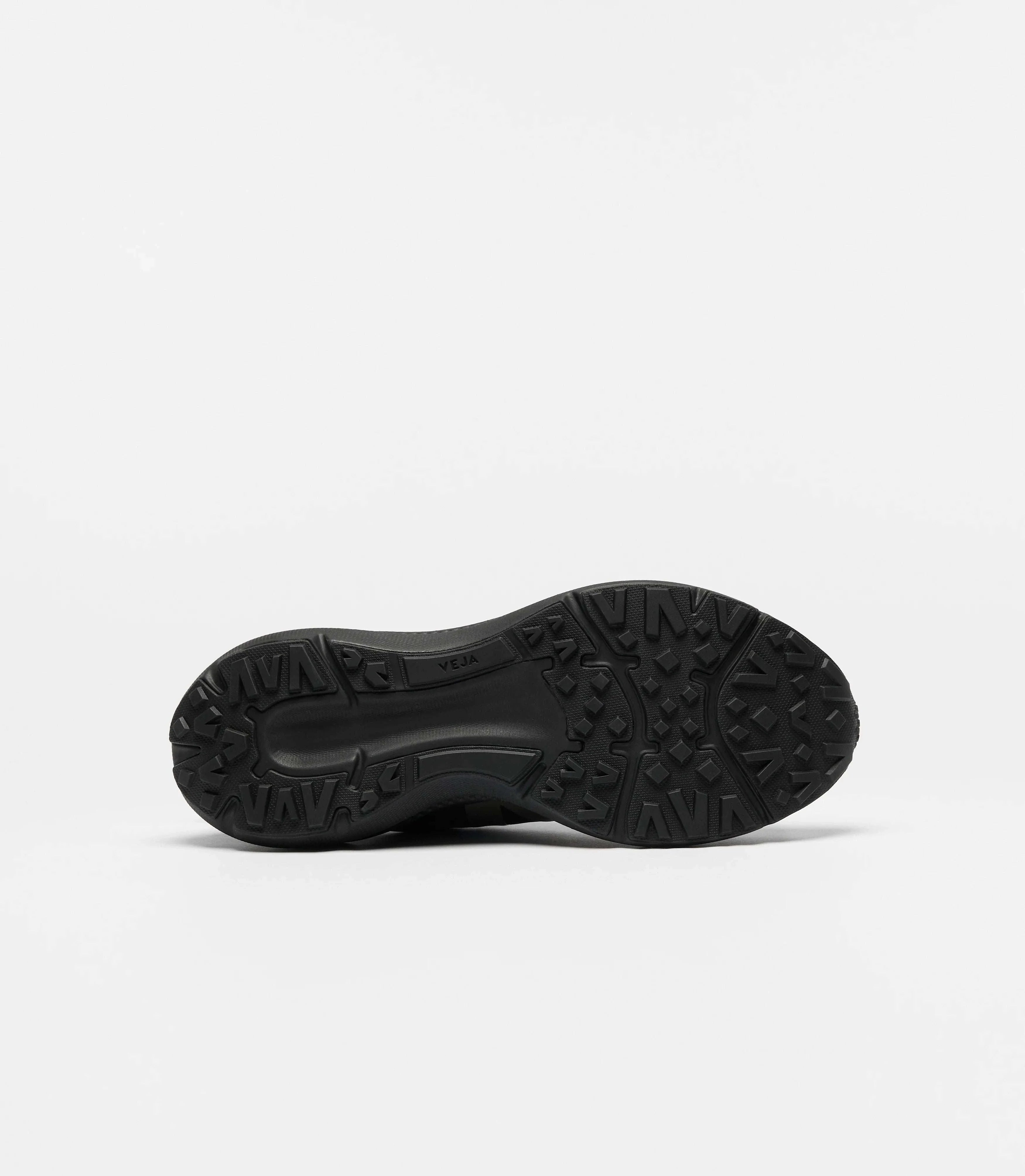 VEJA x Jolie Foulée Condor 3 Off Road Ripstop Eagle Black running shoe with recycled materials and dynamic stability plate
