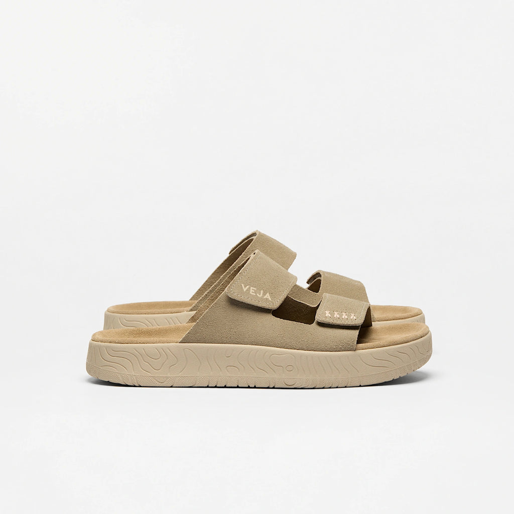 VEJA Etna Suede Sandal in Taupe/Almond