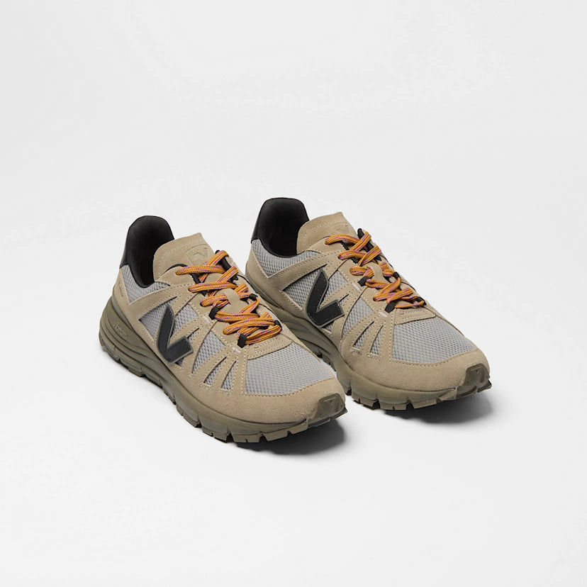 VEJA Salar Alveomesh in Ardoise Taupe Black