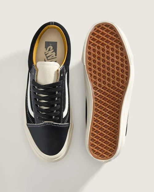 Vans Premium LX Old Skool Antwerp in Black