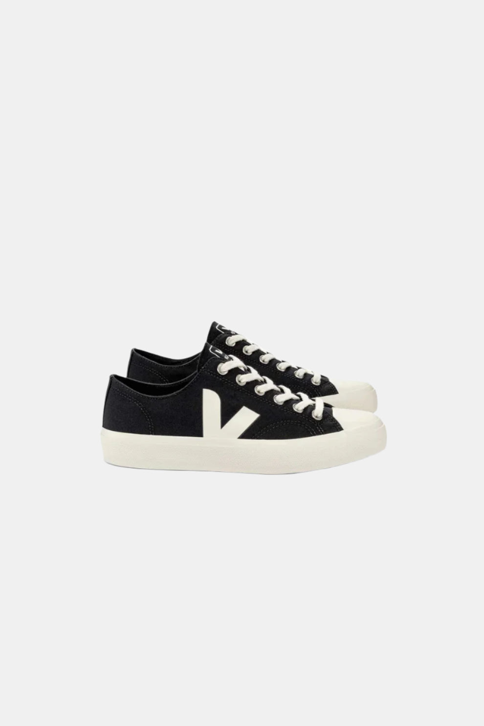 VEJA Wata II Low Canvas Black Pierre